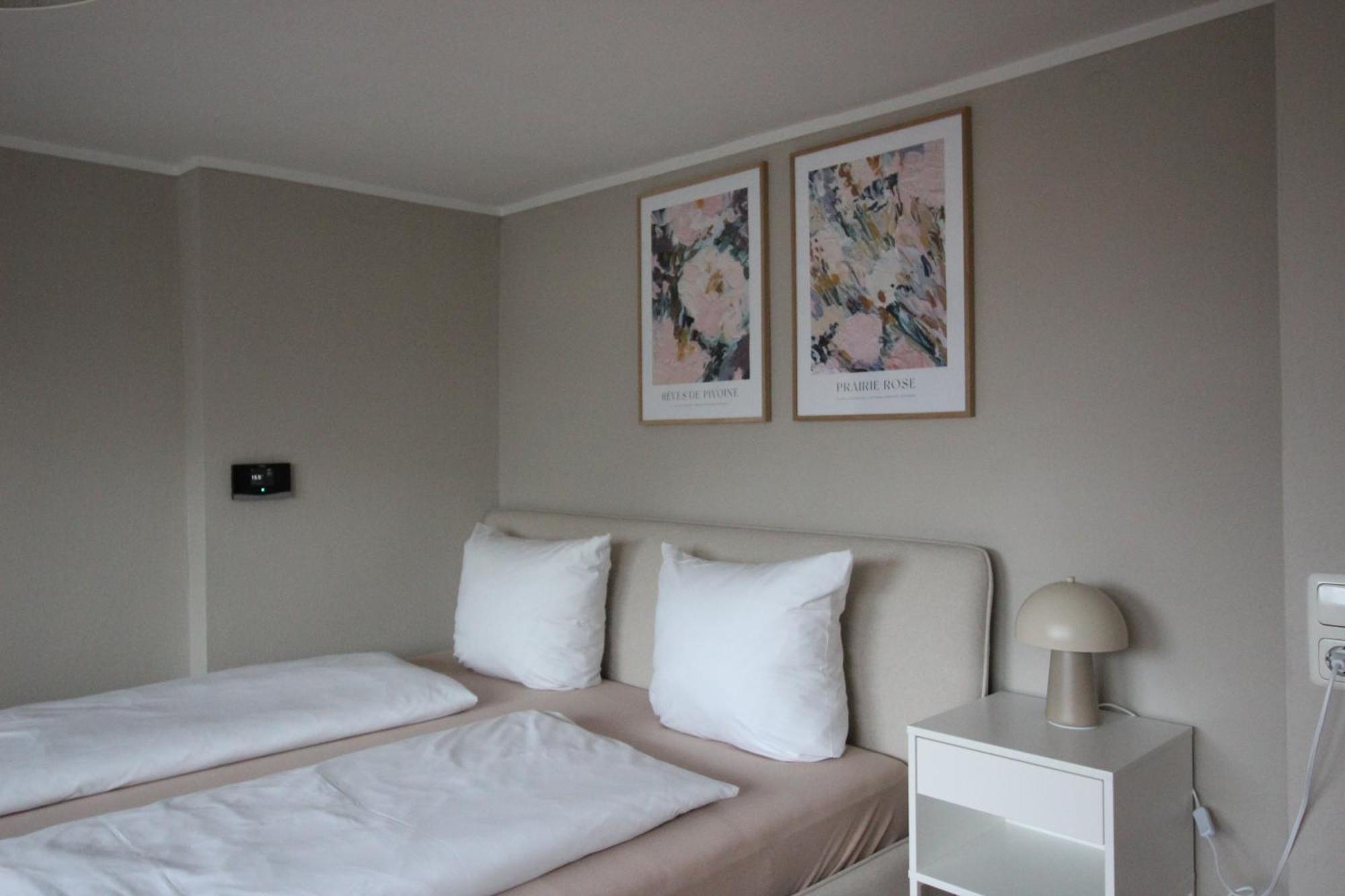 Homie Stay Schiestlstrasse - Moderne Dachgeschosswohnung Mit 2 Schlafzimmern Würzburg Zewnętrze zdjęcie